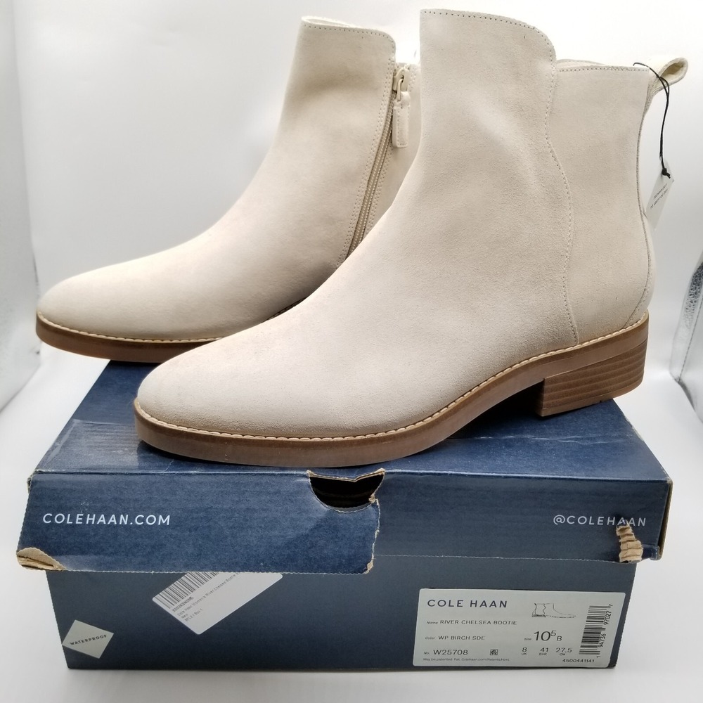 Cole Haan Women‎ River Suede Chelsea Ankle Sz 10.5 B Bootie  Beige Casual Office